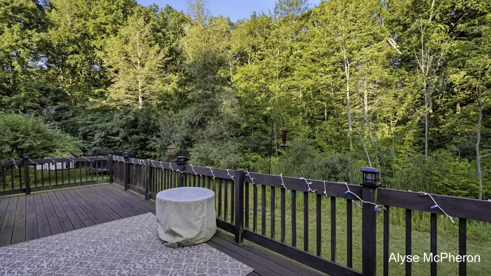 18121 Lovell Road Spring Lake Township, MI 49456