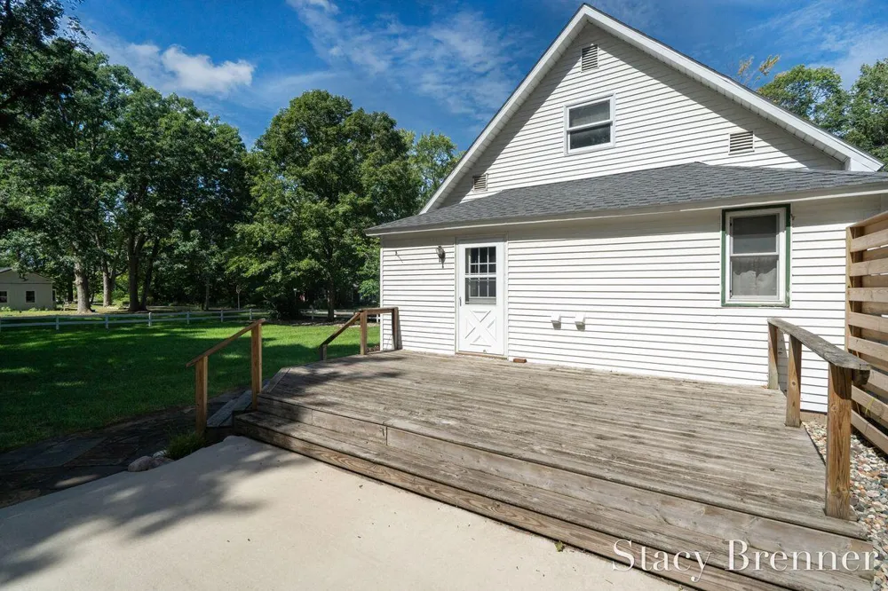 308 4th Street Allegan City, MI 49010