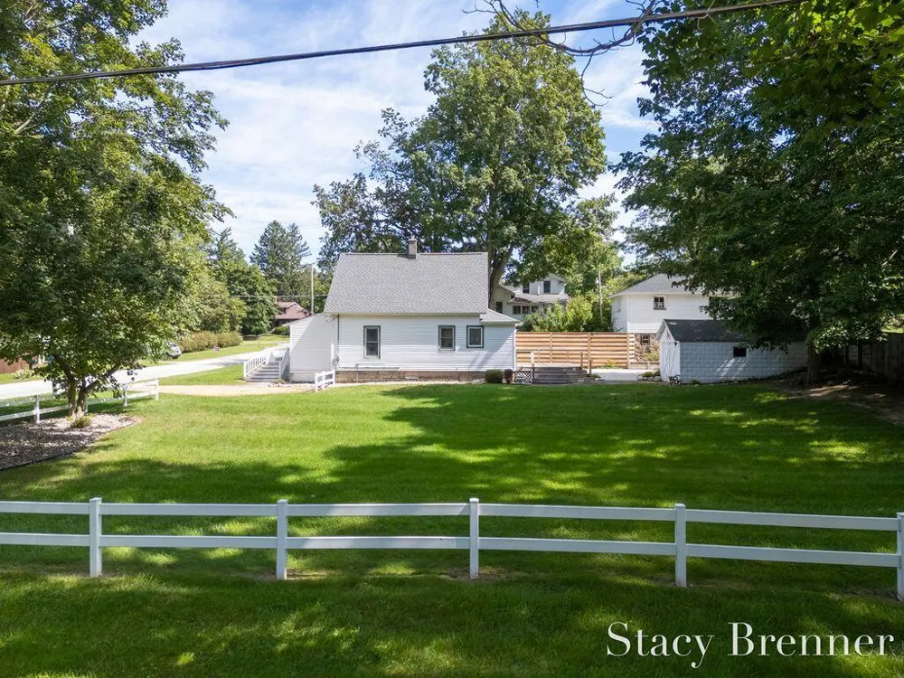 308 4th Street Allegan City, MI 49010