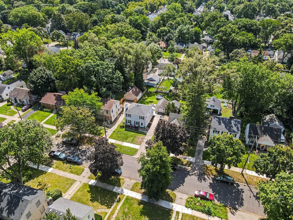 1128 Edna Street SE Grand Rapids City, MI 49507