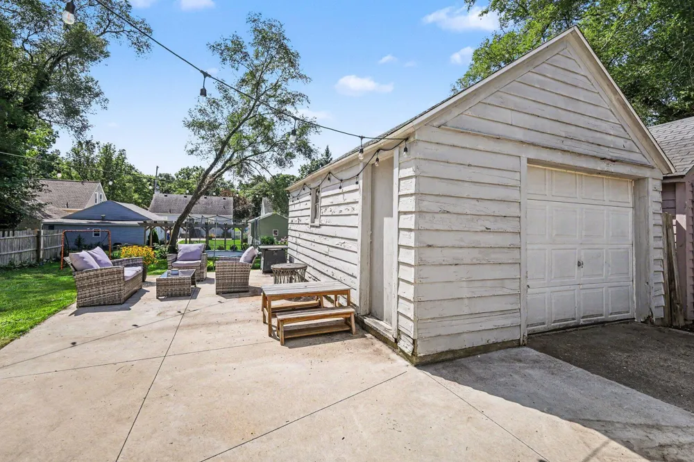 1128 Edna Street SE Grand Rapids City, MI 49507
