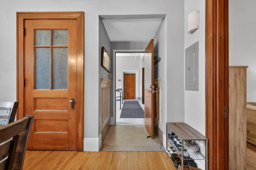 600 Broadway Avenue NW #211 Grand Rapids City, MI 49504