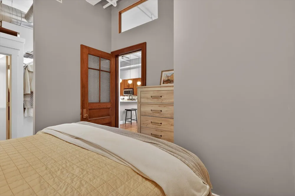 600 Broadway Avenue NW #211 Grand Rapids City, MI 49504