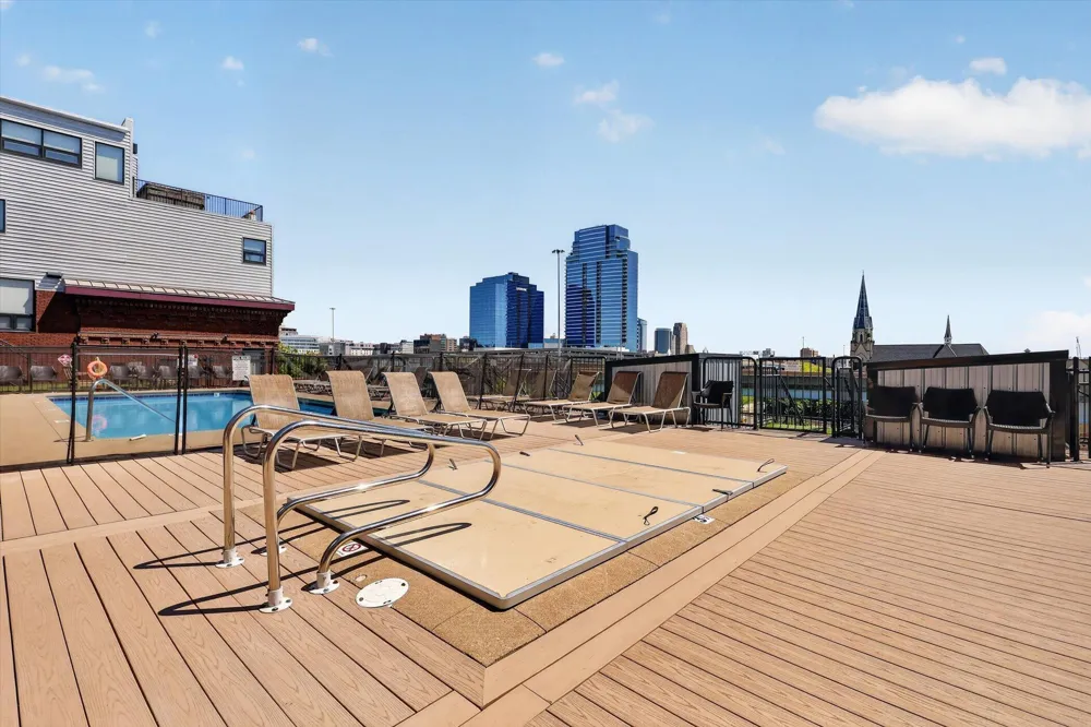 600 Broadway Avenue NW #211 Grand Rapids City, MI 49504