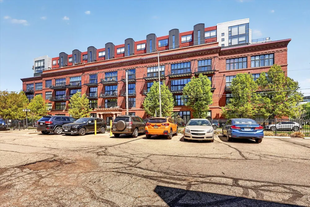 600 Broadway Avenue NW #211 Grand Rapids City, MI 49504