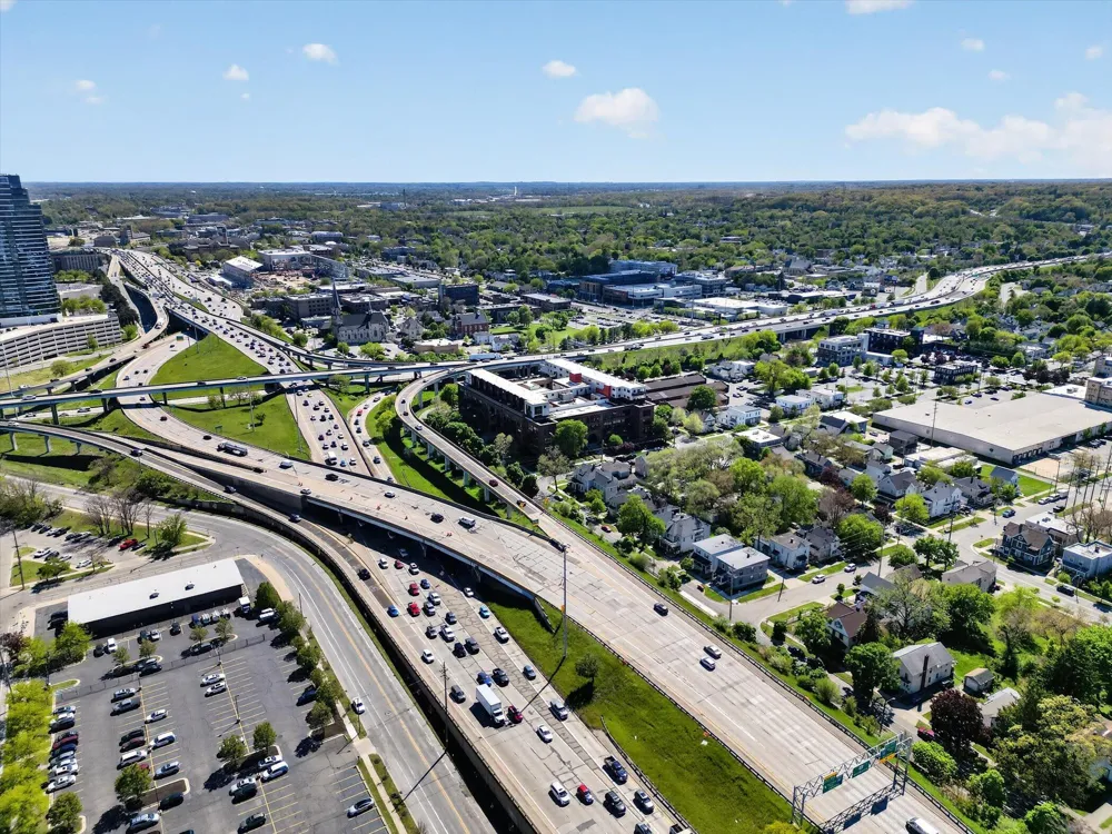 600 Broadway Avenue NW #211 Grand Rapids City, MI 49504