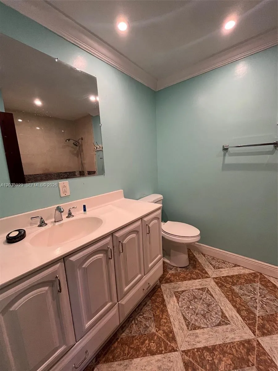 314 SW 79th Way North Lauderdale, FL 33068