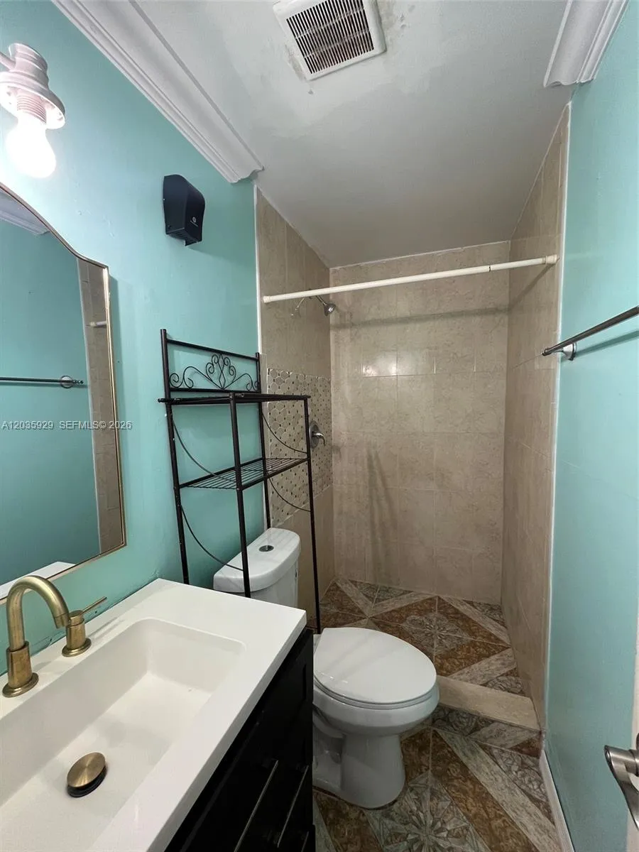 314 SW 79th Way North Lauderdale, FL 33068