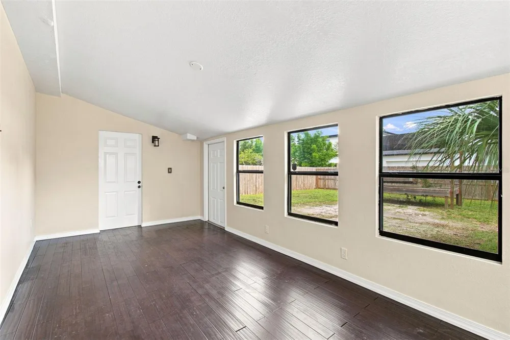 805 W BRADDOCK STREET #A Tampa, FL 33603
