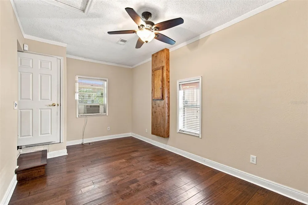 805 W BRADDOCK STREET #A Tampa, FL 33603