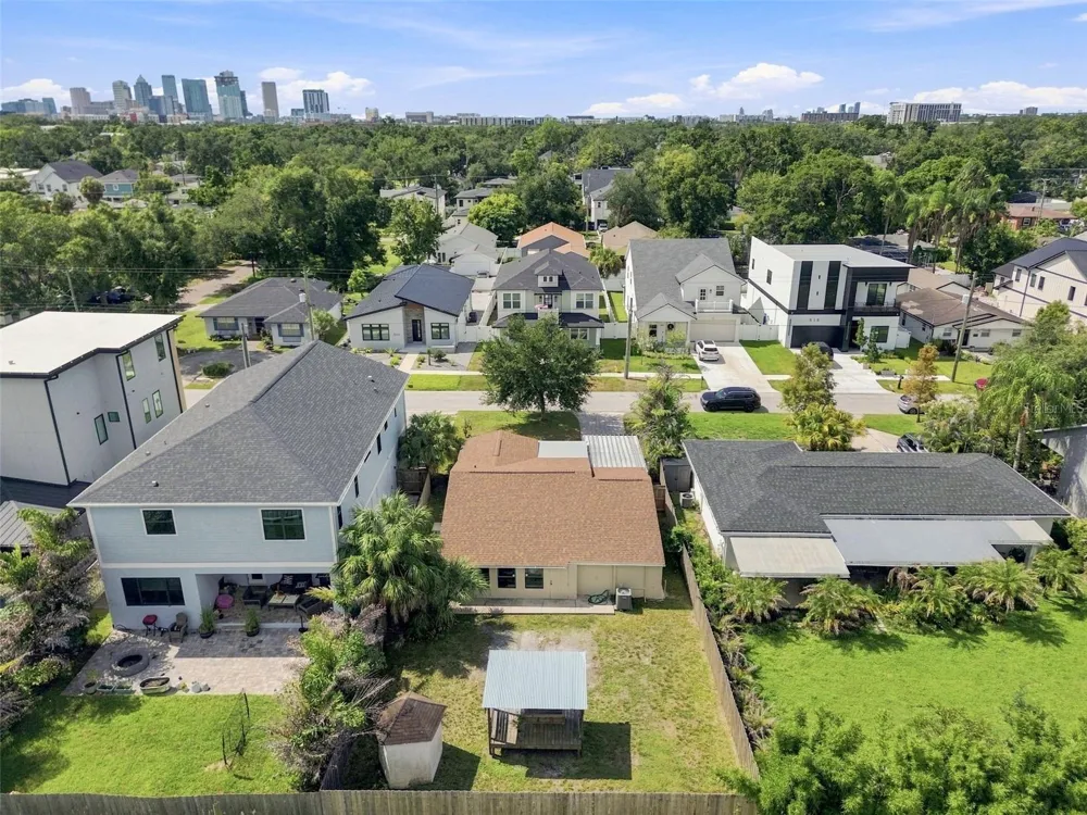 805 W BRADDOCK STREET #A Tampa, FL 33603