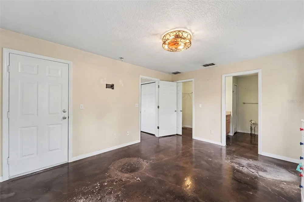 7295 CENTERWOOD AVENUE Spring Hill, FL 34606