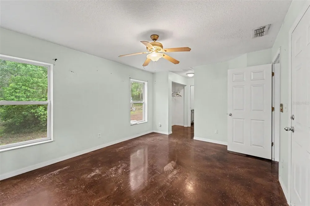 7295 CENTERWOOD AVENUE Spring Hill, FL 34606