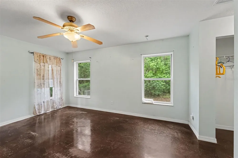 7295 CENTERWOOD AVENUE Spring Hill, FL 34606