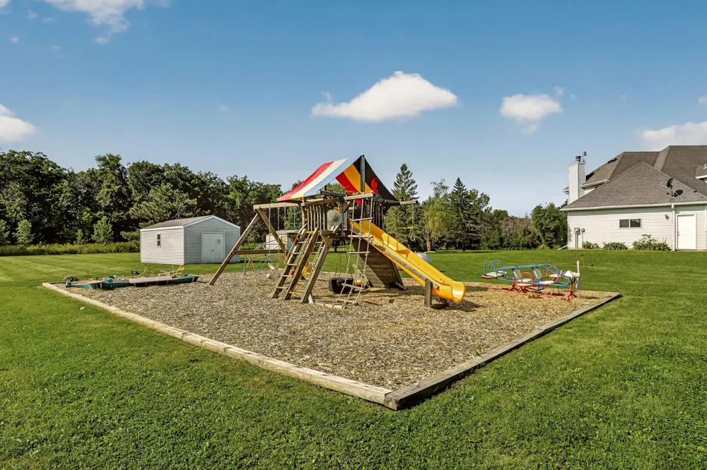 13787 630th Street Claremont, MN 55924