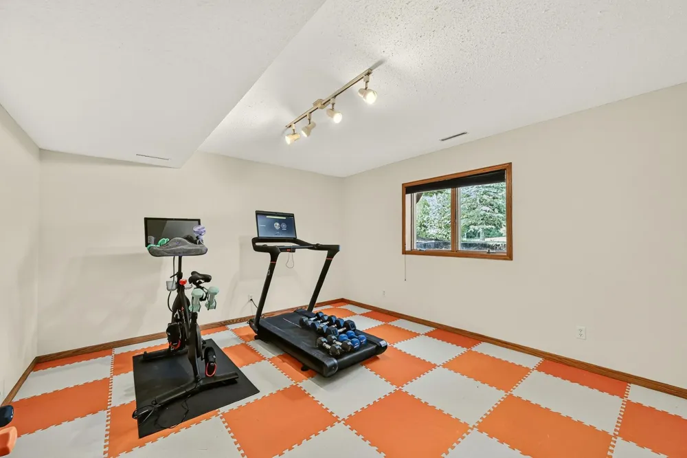 13787 630th Street Claremont, MN 55924