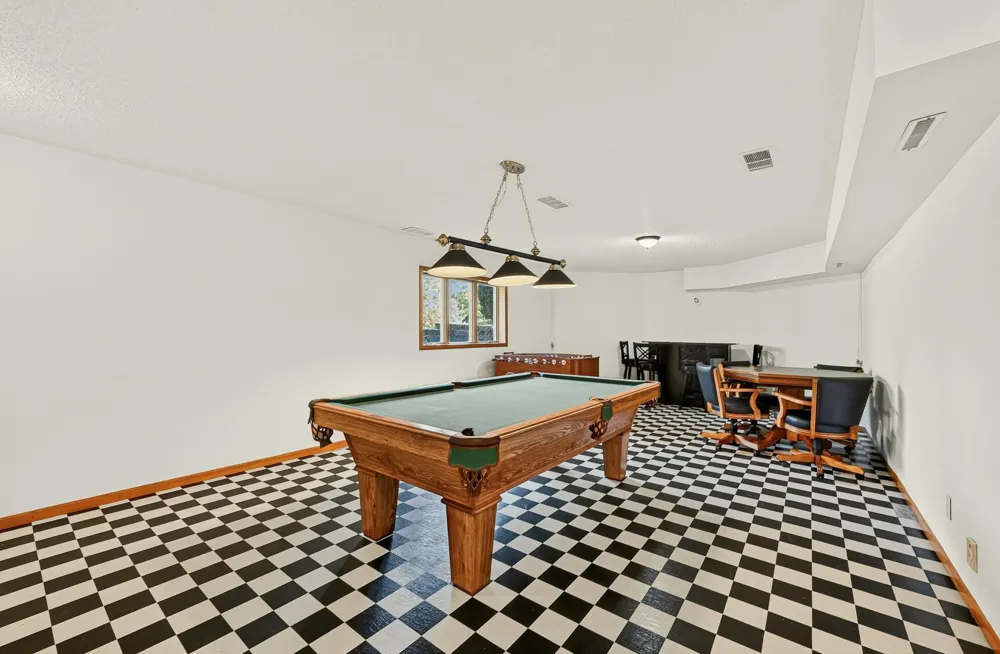 13787 630th Street Claremont, MN 55924