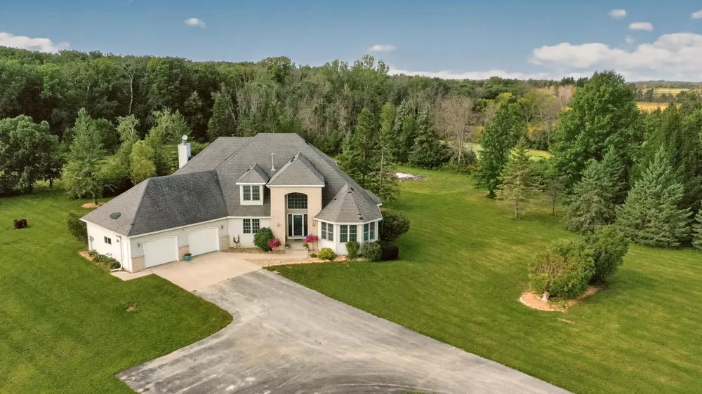 13787 630th Street Claremont, MN 55924