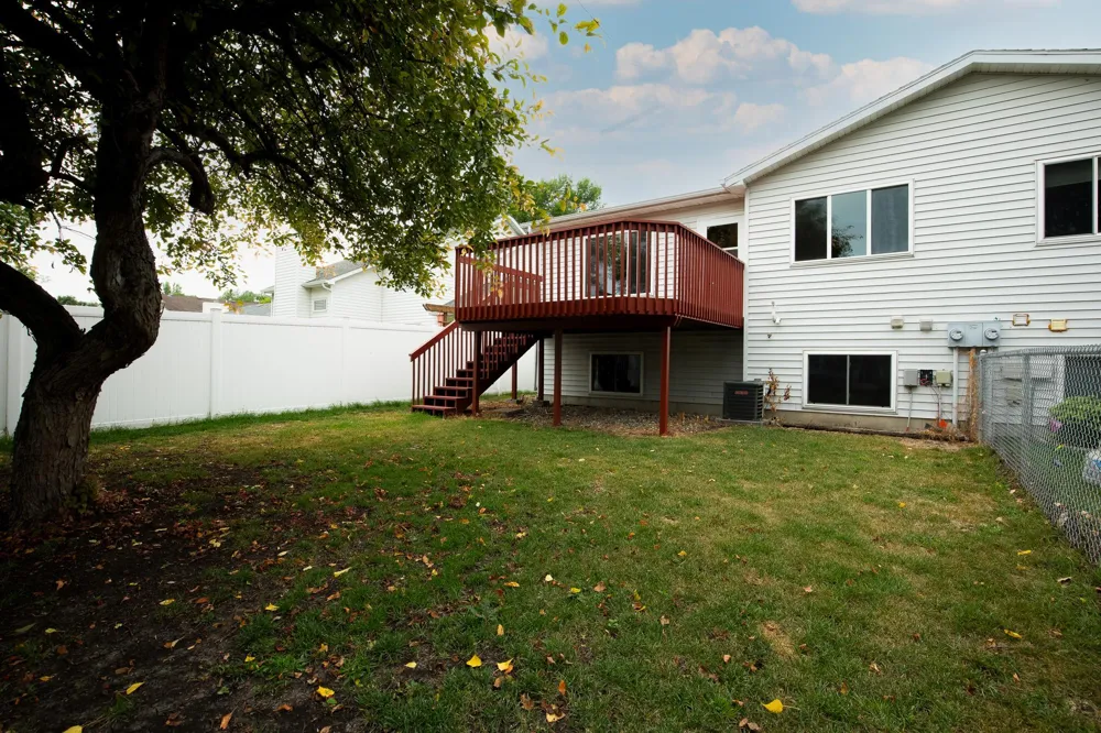 2733 26th Street Circle S Moorhead, MN 56560
