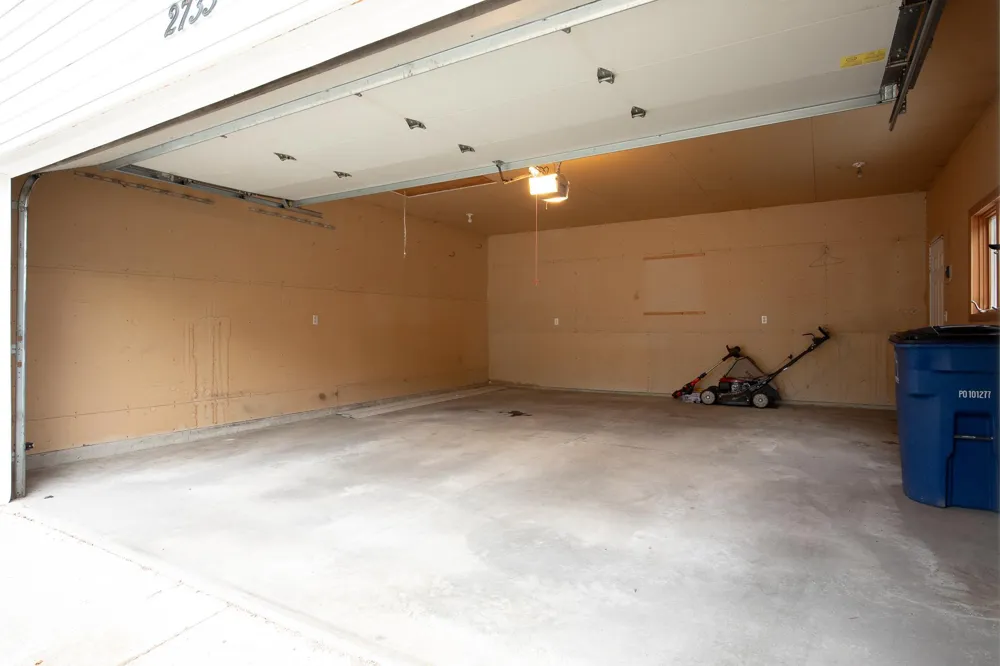 2733 26th Street Circle S Moorhead, MN 56560
