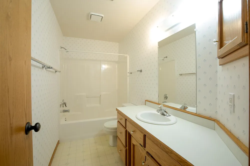 2733 26th Street Circle S Moorhead, MN 56560