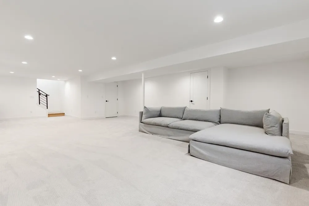 6029 Abbott Avenue S Edina, MN 55410