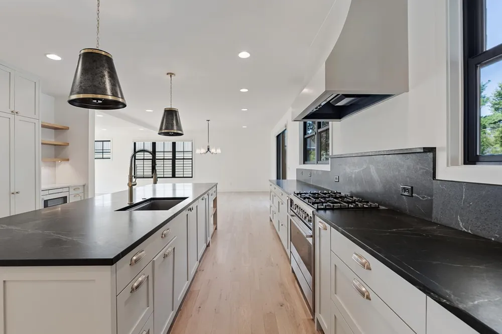 6029 Abbott Avenue S Edina, MN 55410