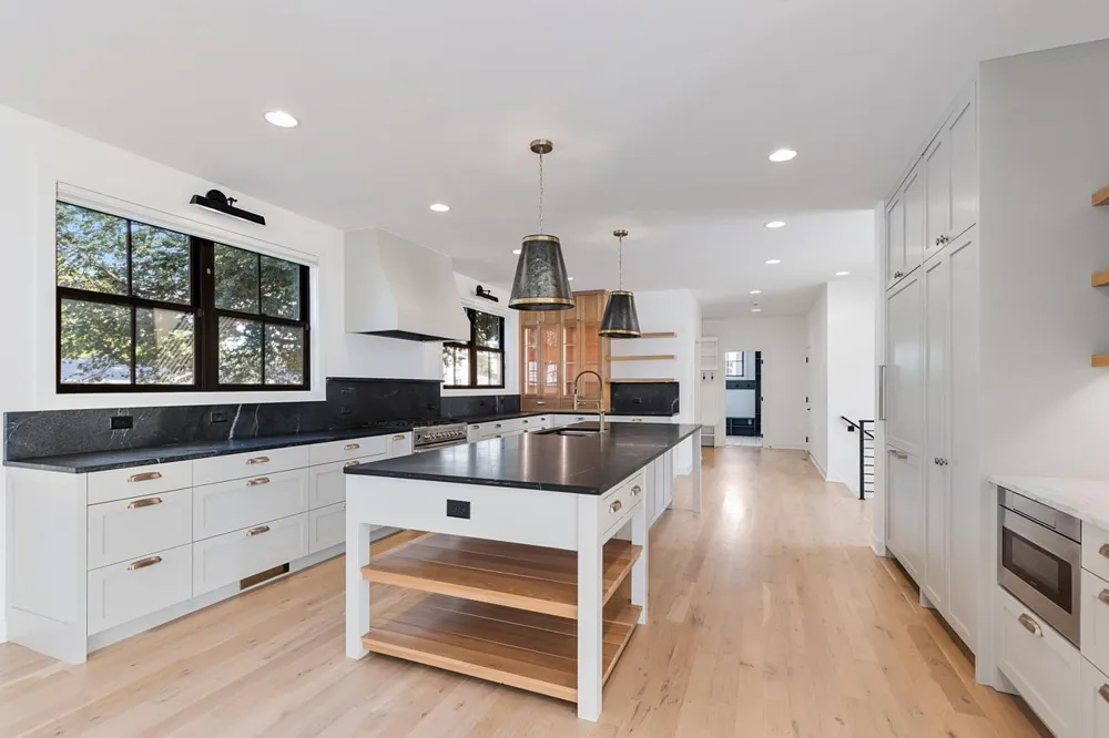 6029 Abbott Avenue S Edina, MN 55410