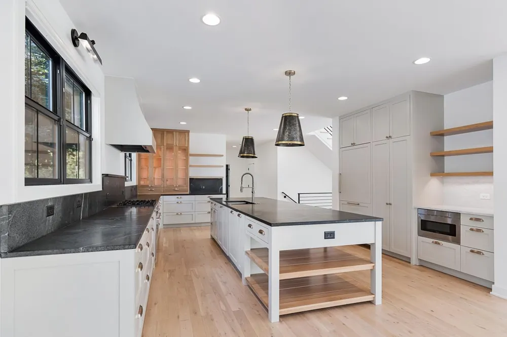 6029 Abbott Avenue S Edina, MN 55410