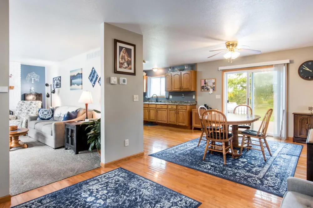 614 W Colfax Street Parkers Prairie, MN 56361