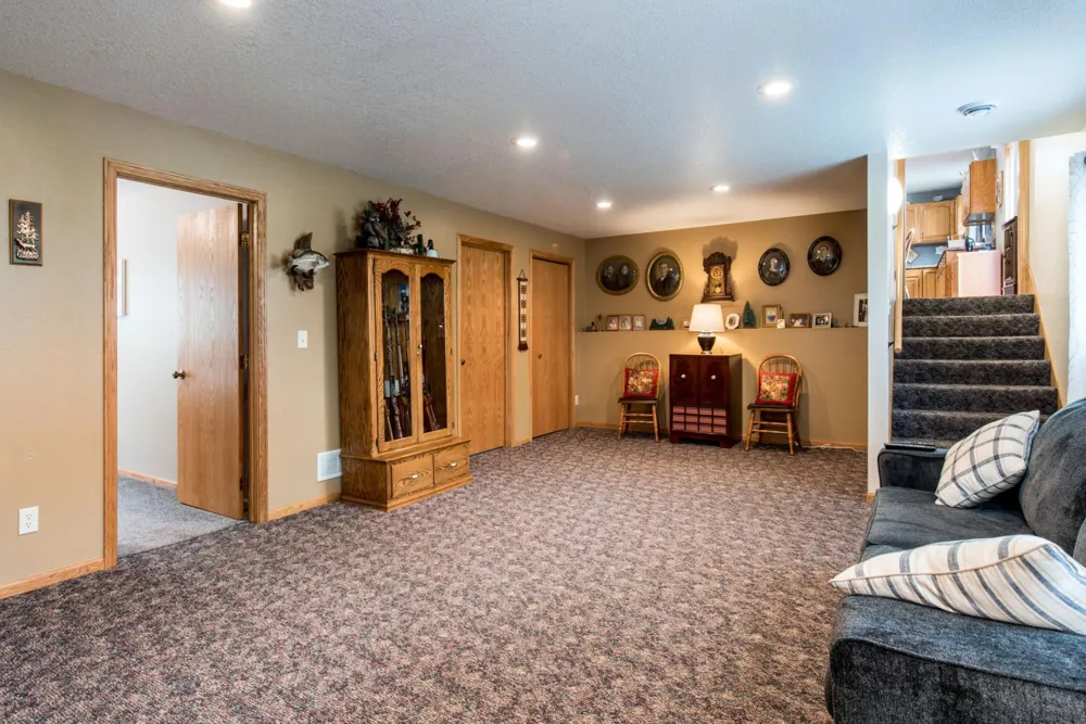 614 W Colfax Street Parkers Prairie, MN 56361
