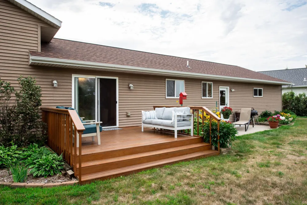 614 W Colfax Street Parkers Prairie, MN 56361
