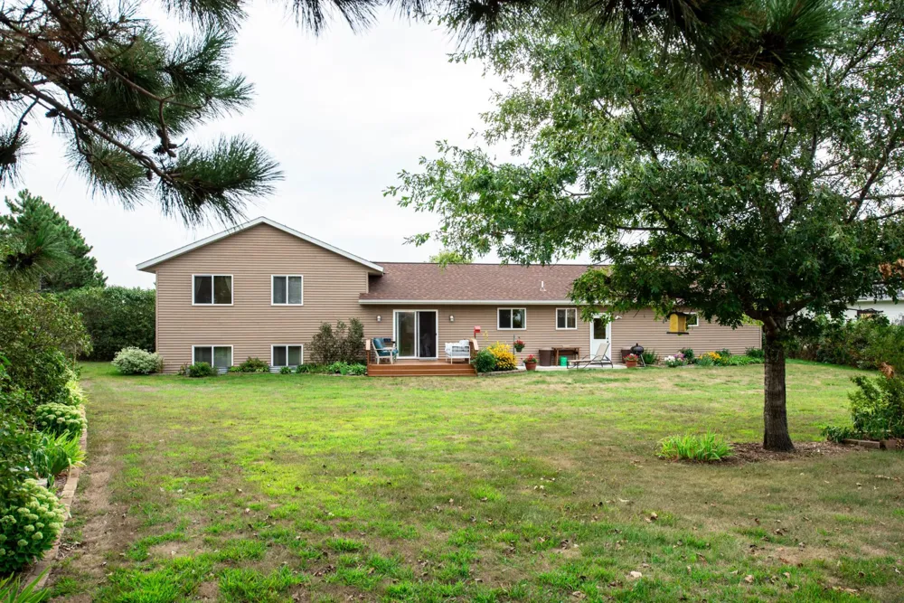614 W Colfax Street Parkers Prairie, MN 56361