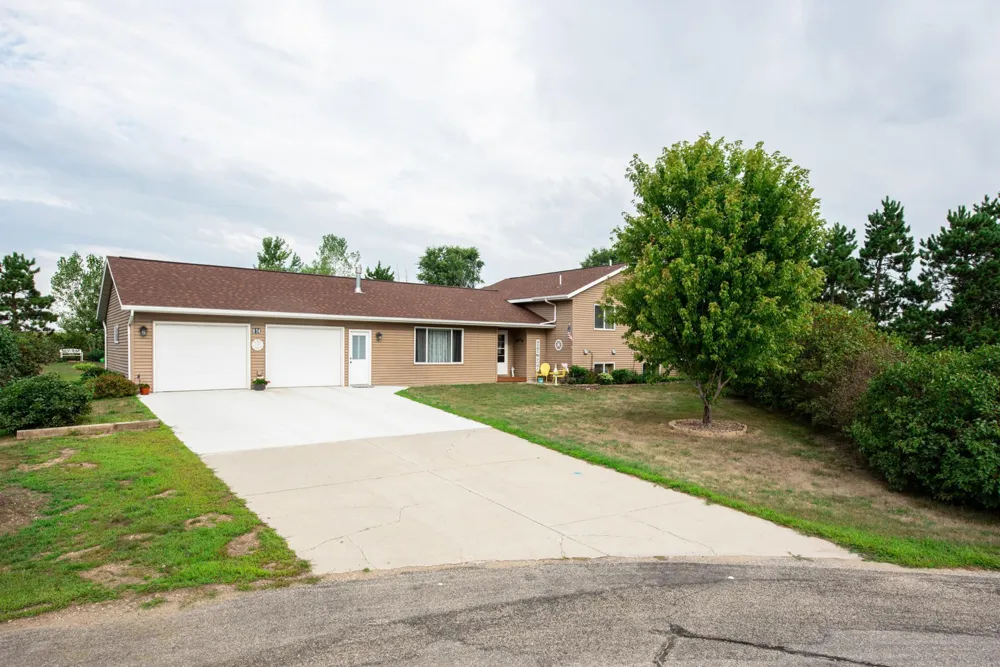 614 W Colfax Street Parkers Prairie, MN 56361