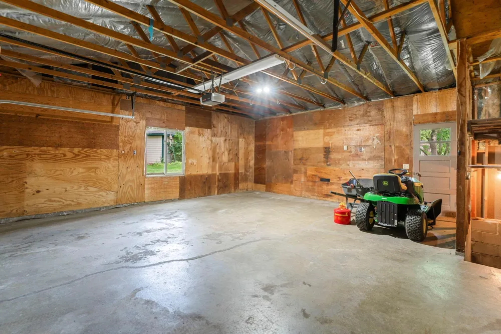 10465 Olympic Circle Eden Prairie, MN 55347