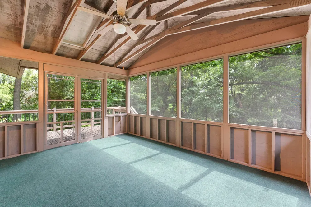 10465 Olympic Circle Eden Prairie, MN 55347
