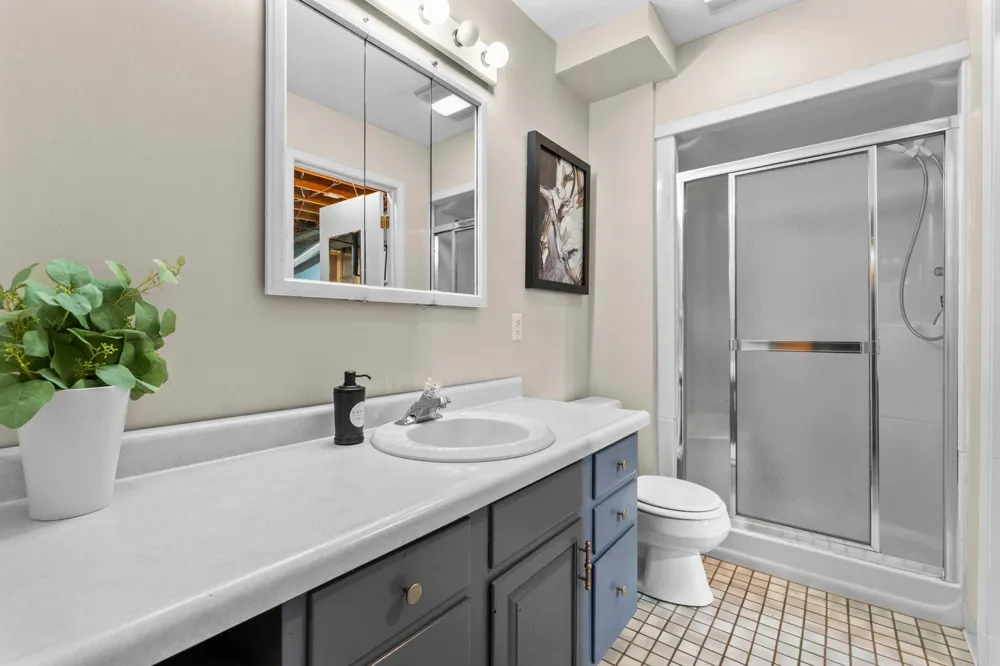 10465 Olympic Circle Eden Prairie, MN 55347