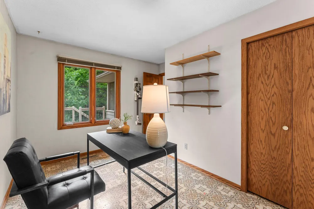 10465 Olympic Circle Eden Prairie, MN 55347