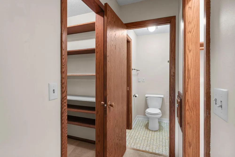 10465 Olympic Circle Eden Prairie, MN 55347