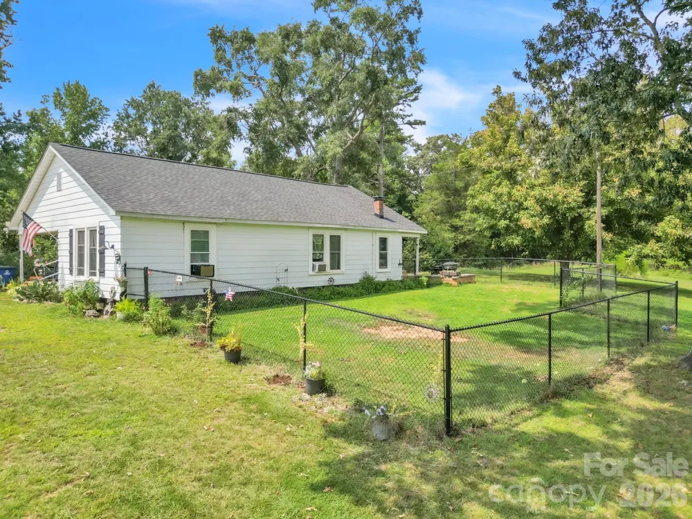 140 Painter Road Mooresboro, NC 28114