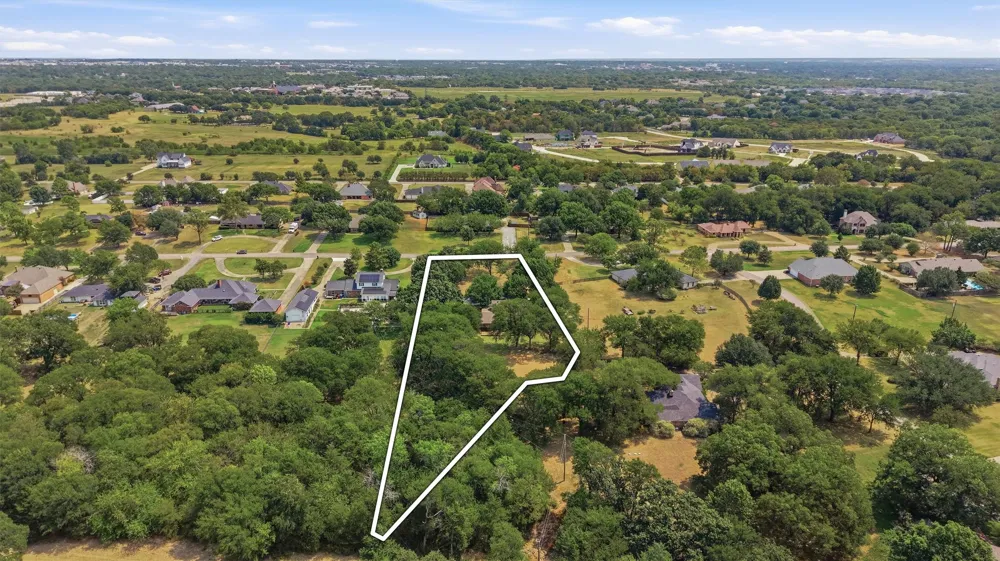 1806 Carriage Estates Road Sherman, TX 75092