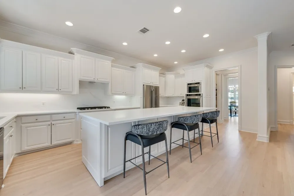 8 Siesta Circle Heath, TX 75032