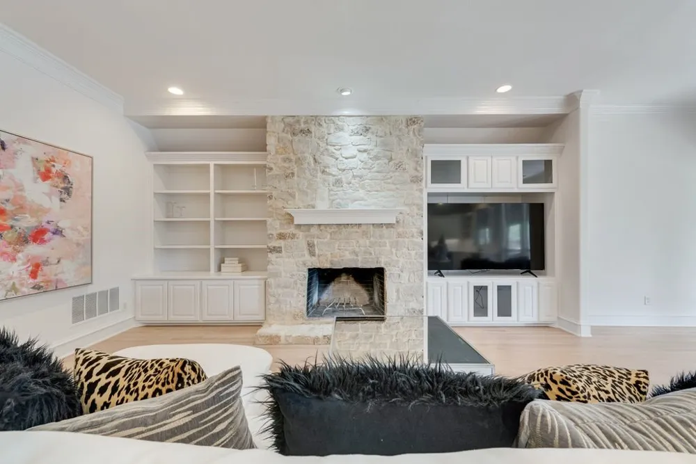 8 Siesta Circle Heath, TX 75032