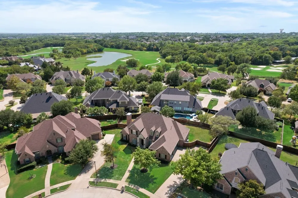 8 Siesta Circle Heath, TX 75032