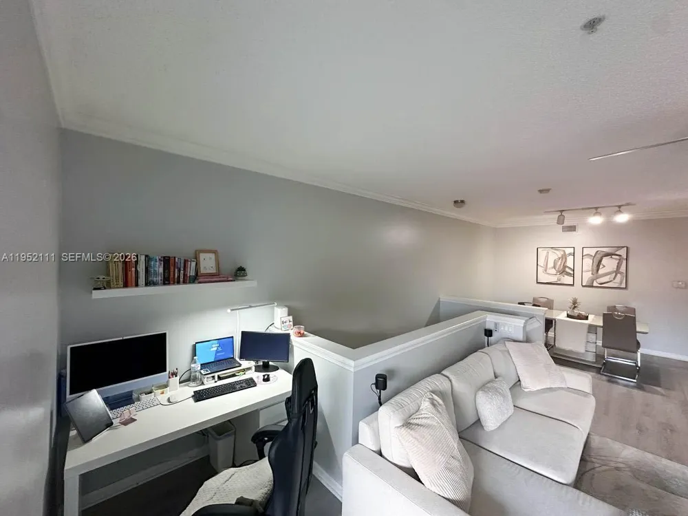 5840 W Sample Rd #305 Coral Springs, FL 33067