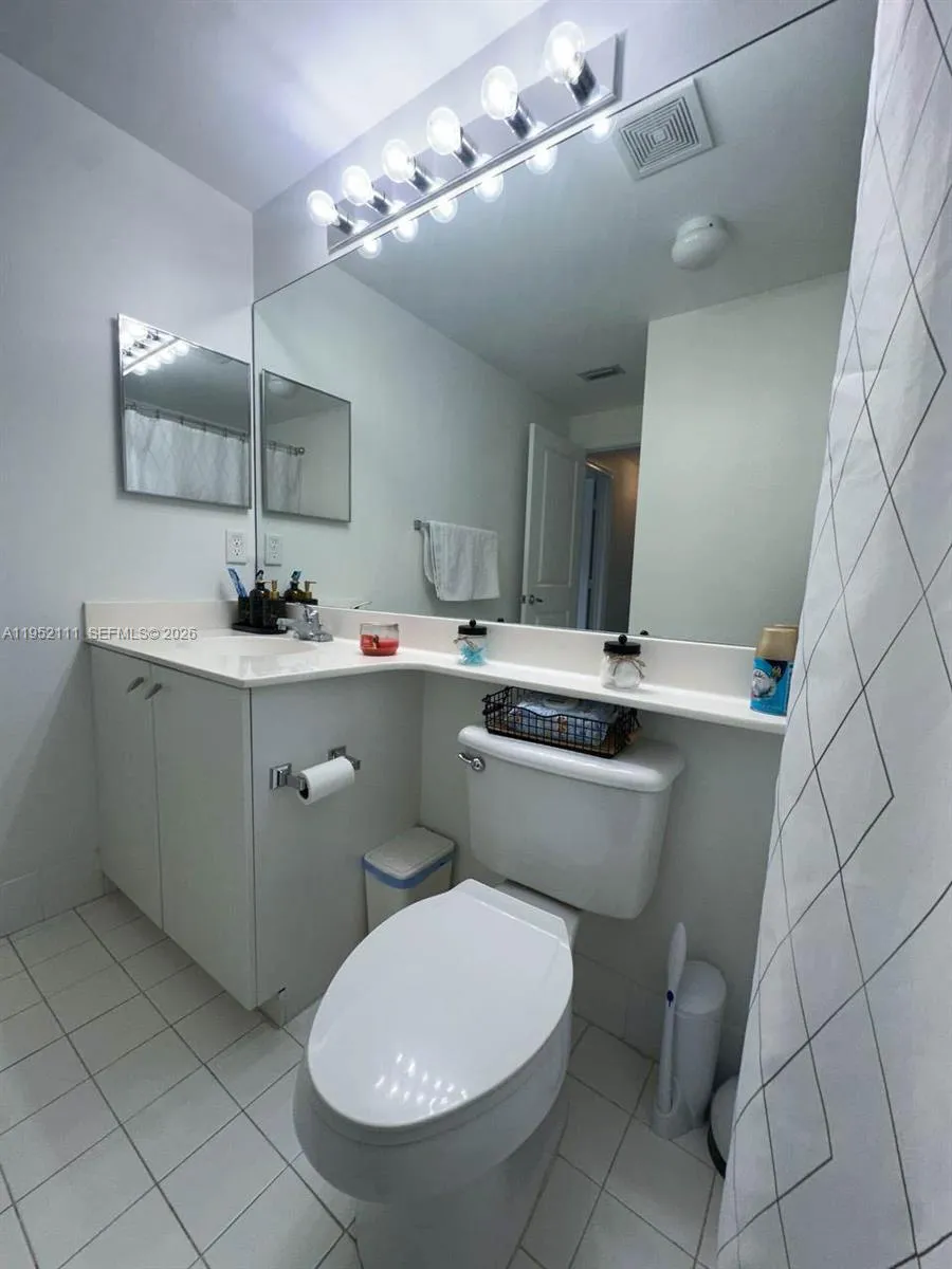 5840 W Sample Rd #305 Coral Springs, FL 33067