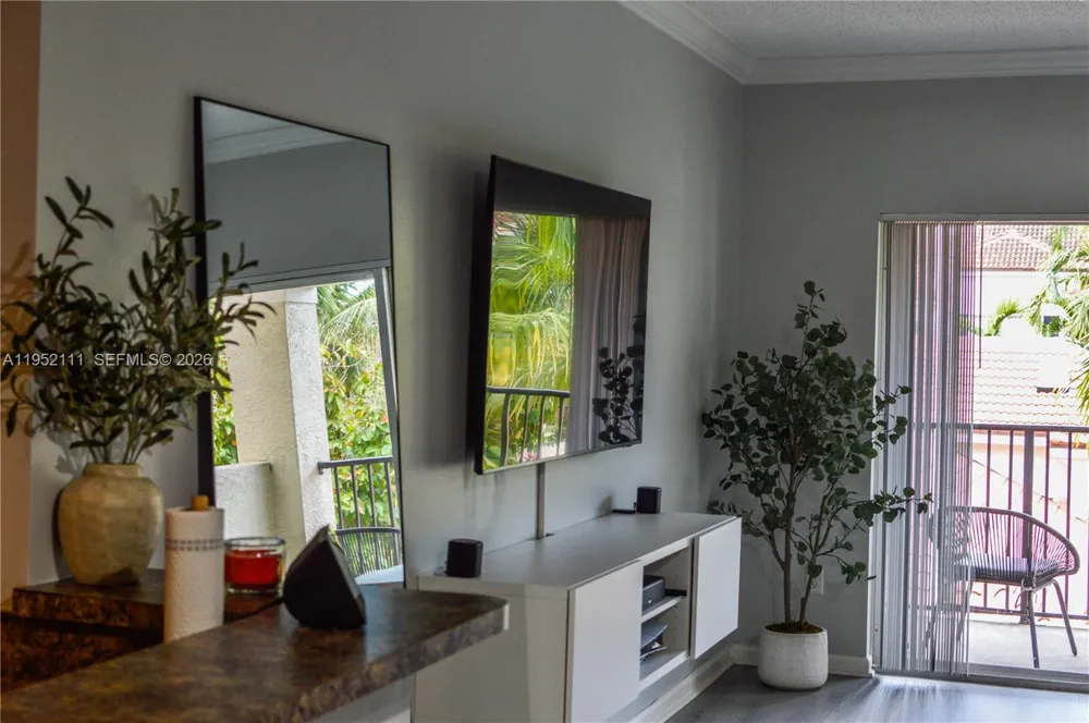 5840 W Sample Rd #305 Coral Springs, FL 33067