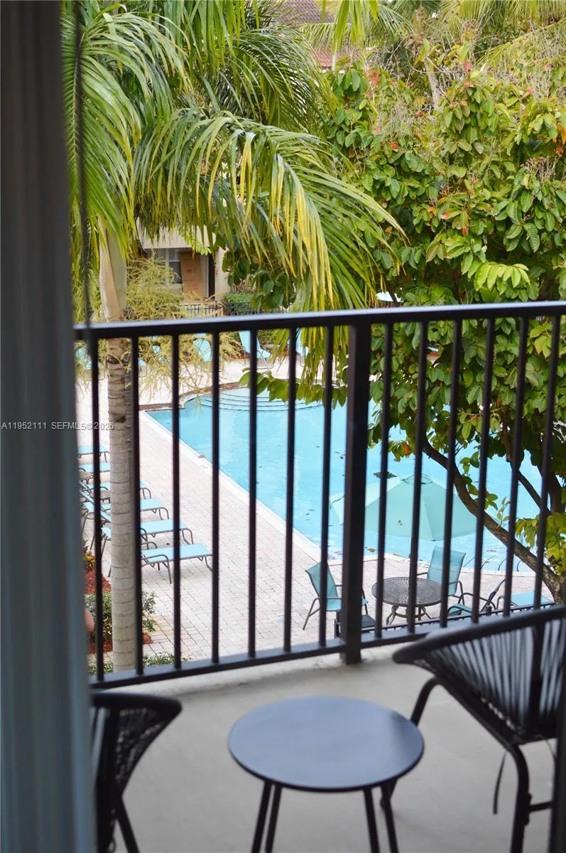 5840 W Sample Rd #305 Coral Springs, FL 33067