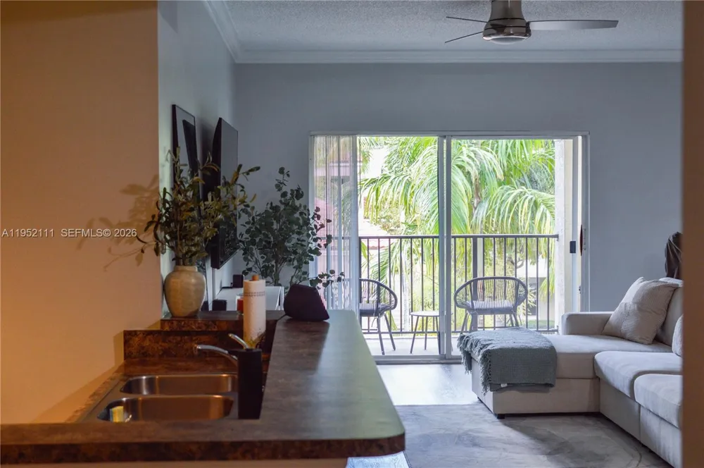 5840 W Sample Rd #305 Coral Springs, FL 33067