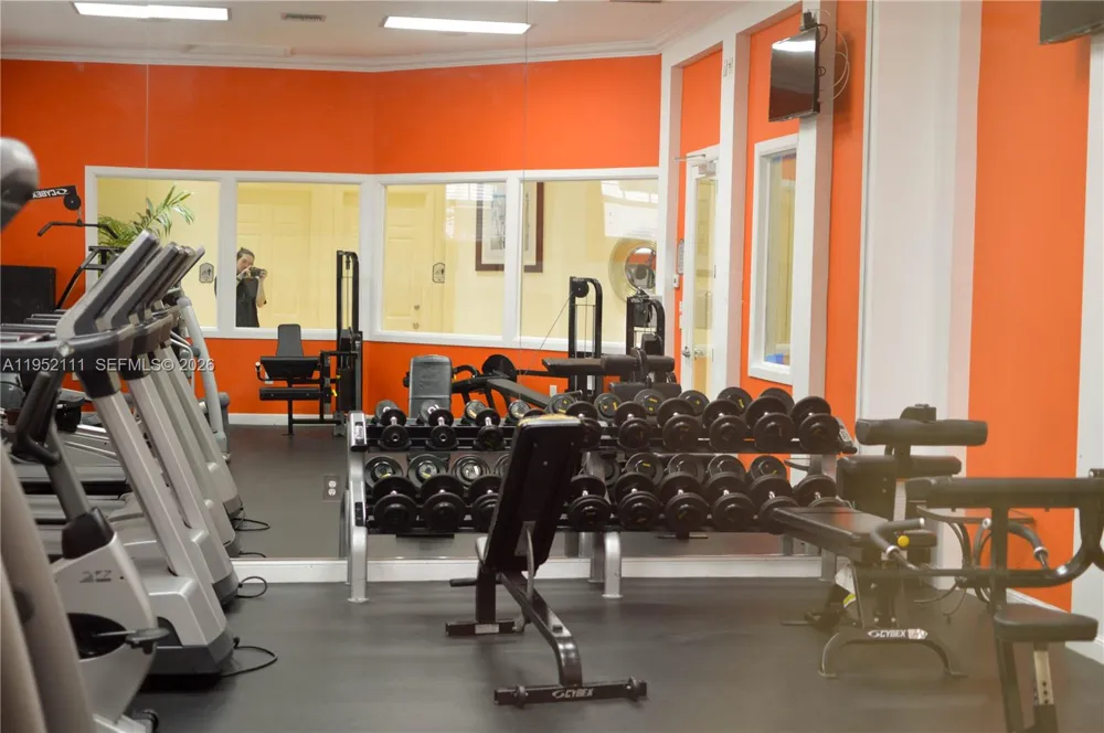 5840 W Sample Rd #305 Coral Springs, FL 33067